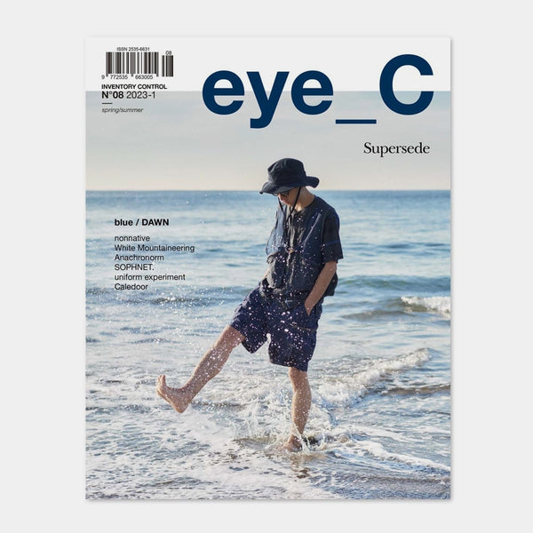 eye_C magazine no.8 Cover.1