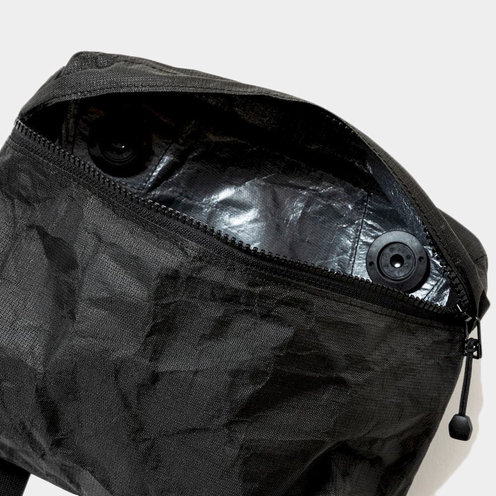 UltraWeave™ Daypack “Common” (CARBON BLACK) /MW-AC26113