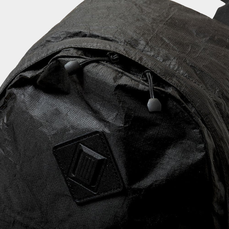 ULTRAWEAVE ™ DAYPACK “Common '' (Carbon Black) /MW-AC25101