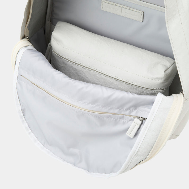 meanswhile × objcts.io Dyneema® Leather Daypack "Common"(MARSHMALLOW)/MW-AC26101