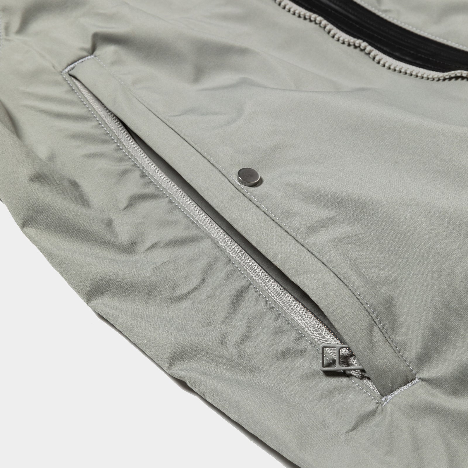 Air Circulation System Rain Jacket (Moon)/MW-JKT25102